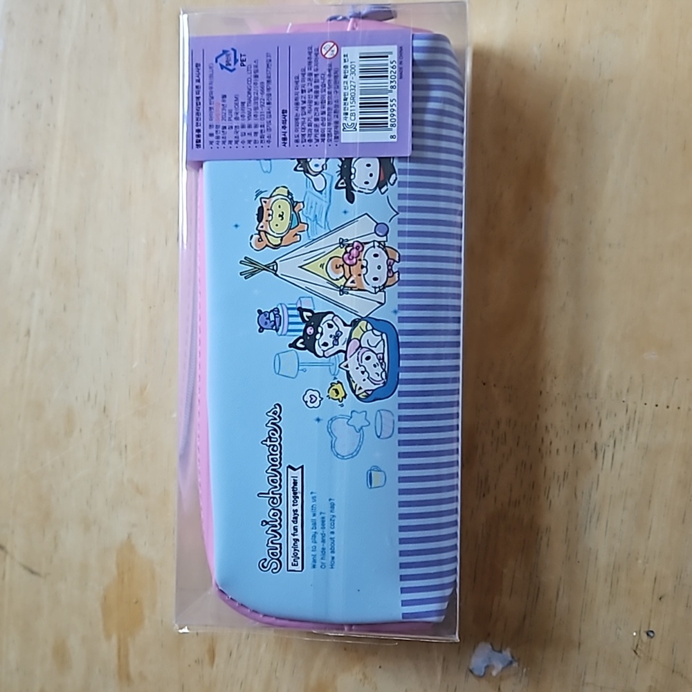 SANRIO CHARACTERS CASE - Picture 7 of 13